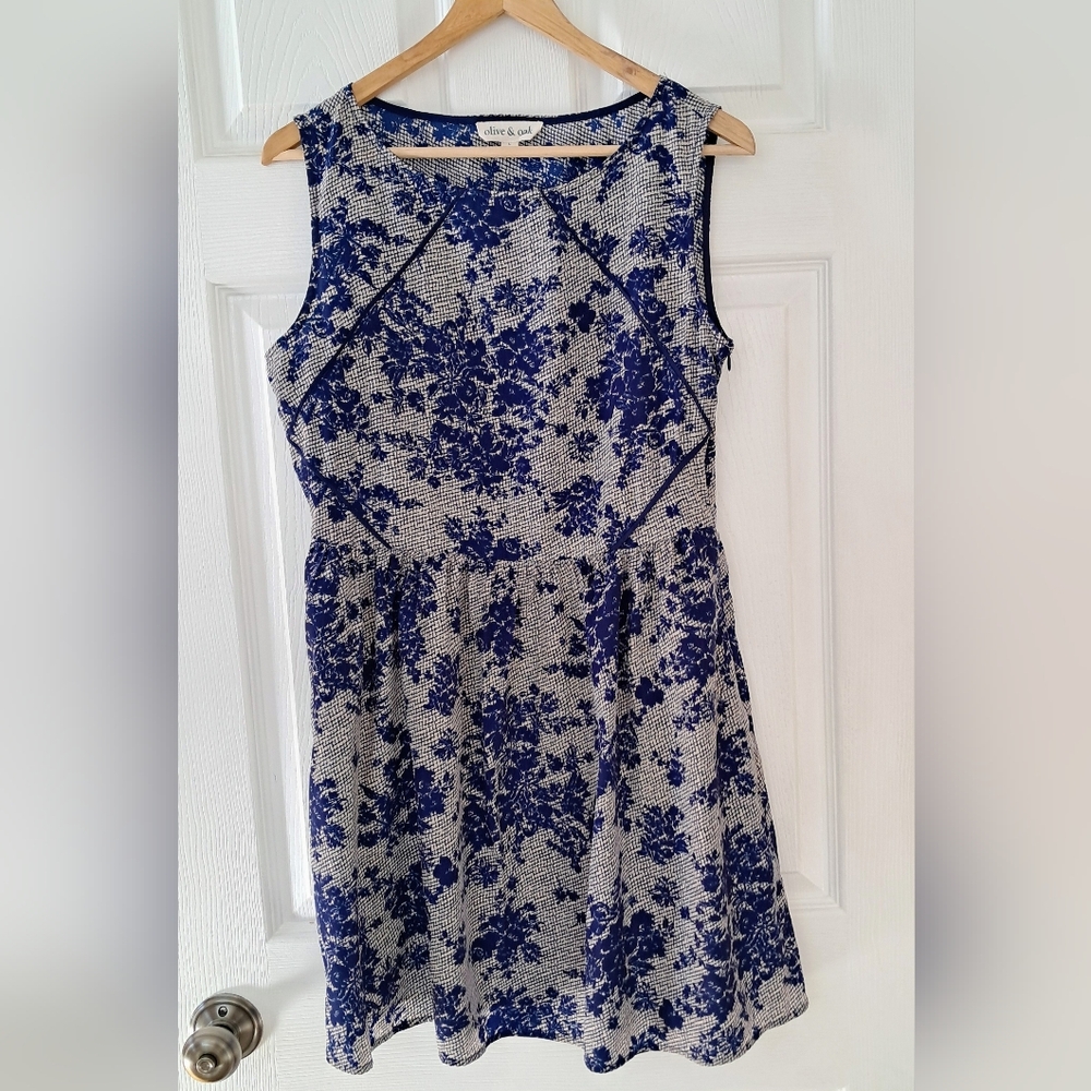 Olive & Oak Navy Floral Mini Dress | Sze   L